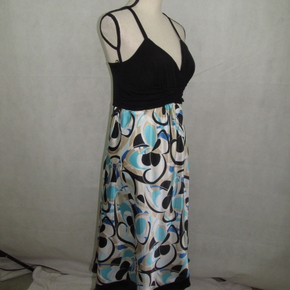 Intrigue Strap Dress size L Stretch Sleeveless New - Picture 2 of 7